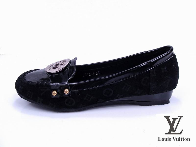 LV sandals104